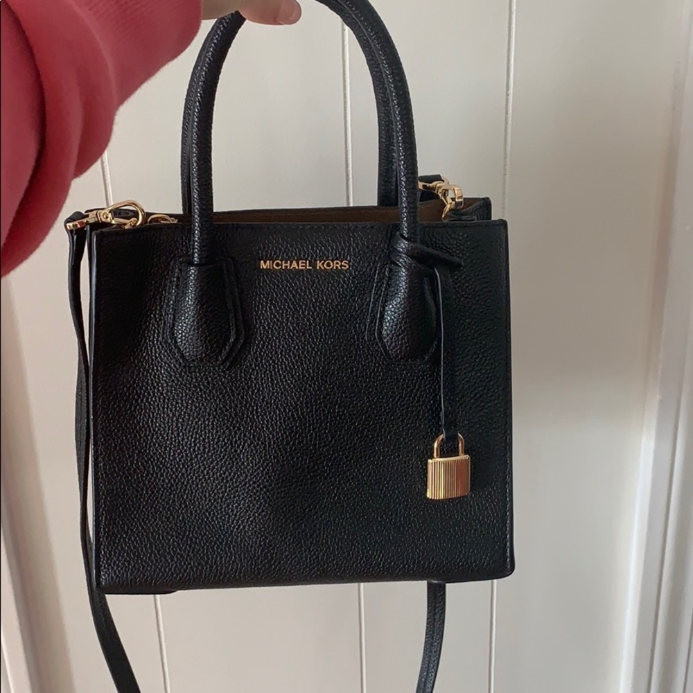Michael Kors crossbody bag